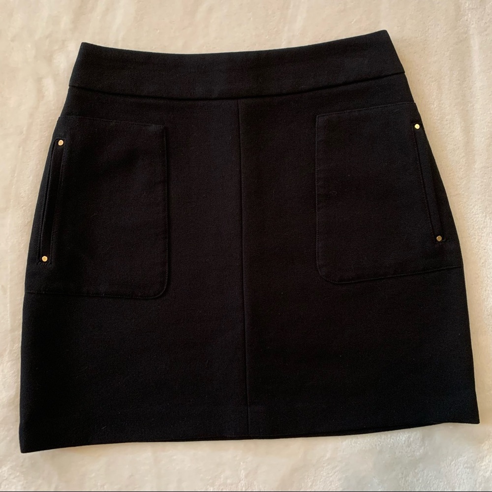 H&M Black A-Line Skirt with Pockets and Gold Hardware